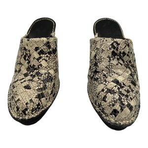 Vera Gomma Busy Woven Snakeskin Mule Block Heels Women's Size 6.5 M